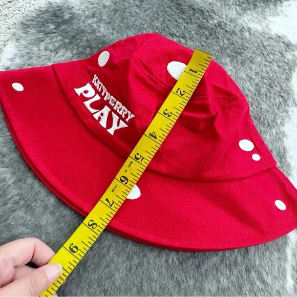 Katy Perry Play Bucket Hat - Picture 13 of 14